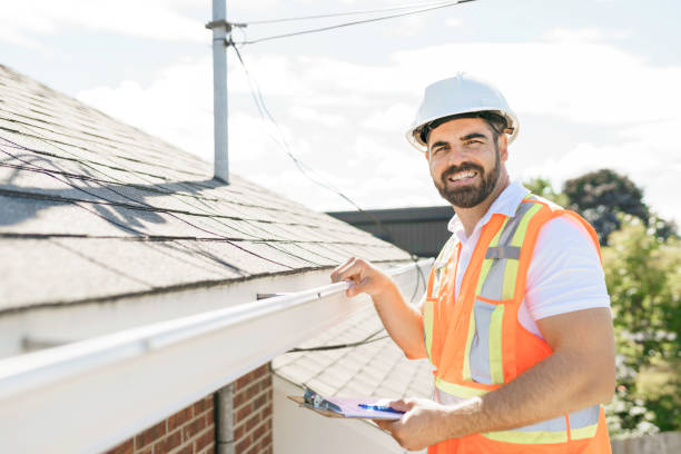 Best Roof Gutter Cleaning  in Rochester, NH